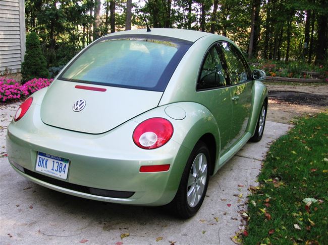 Обзор Volkswagen New Beetle